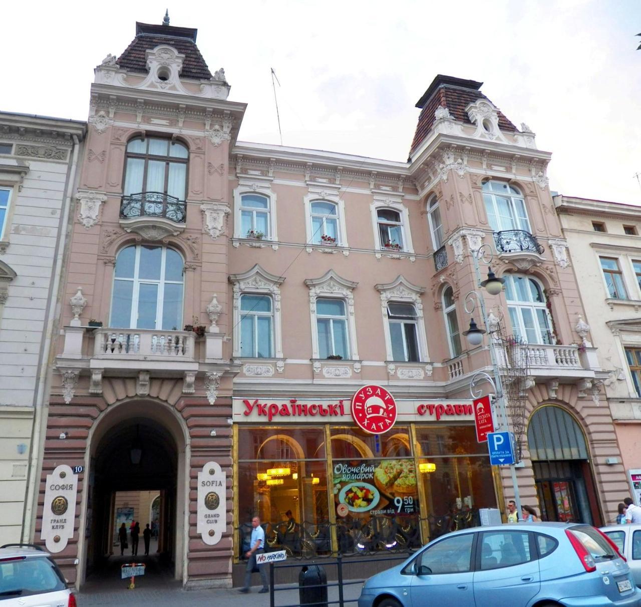 Exclusive Apartment On Shevchenko Avenue 10 Lviv Exterior photo